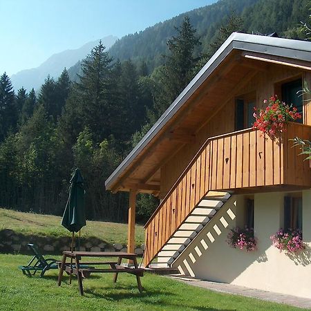 Chalet Presanella Temù Exterior foto