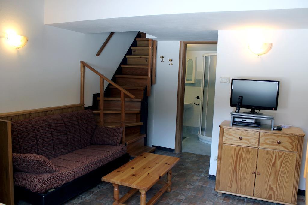 Chalet Presanella Temù Habitación foto